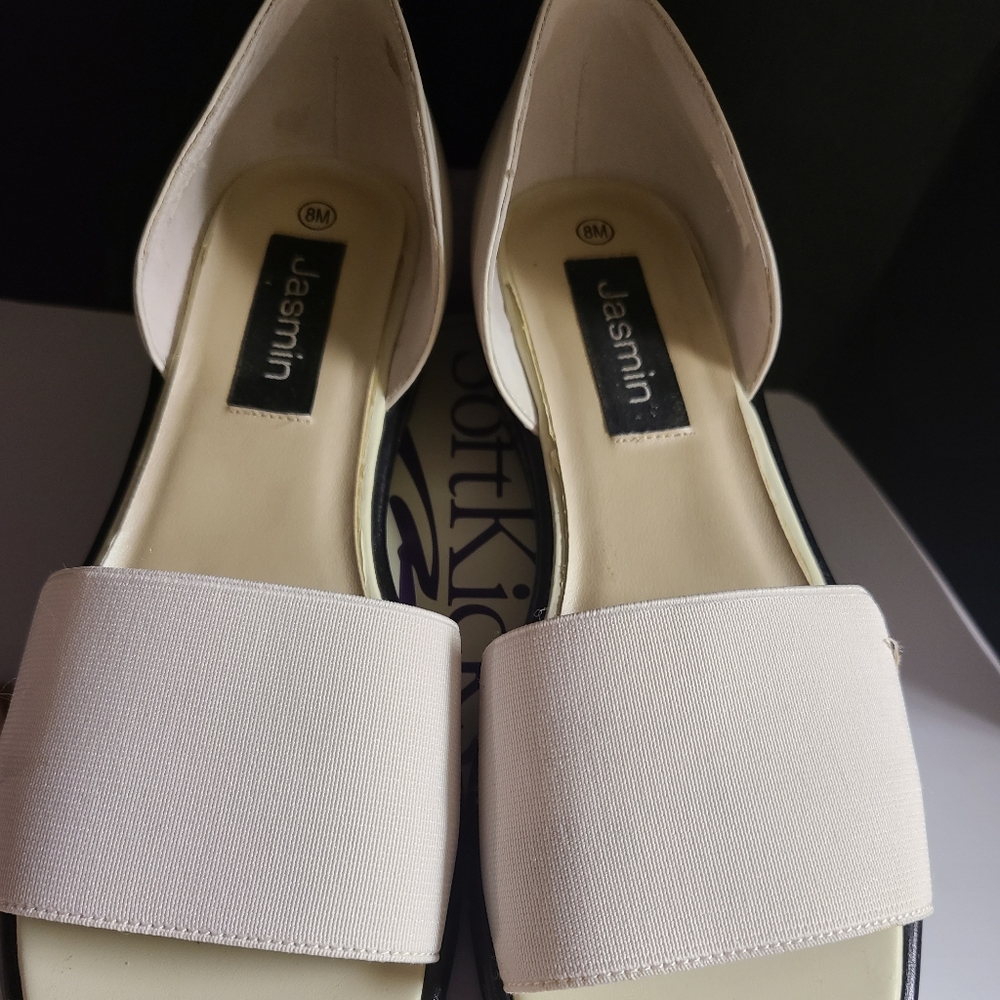 Jasmin Shoes like new 8M
